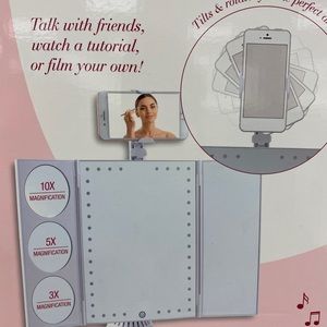 Make up light mirrors